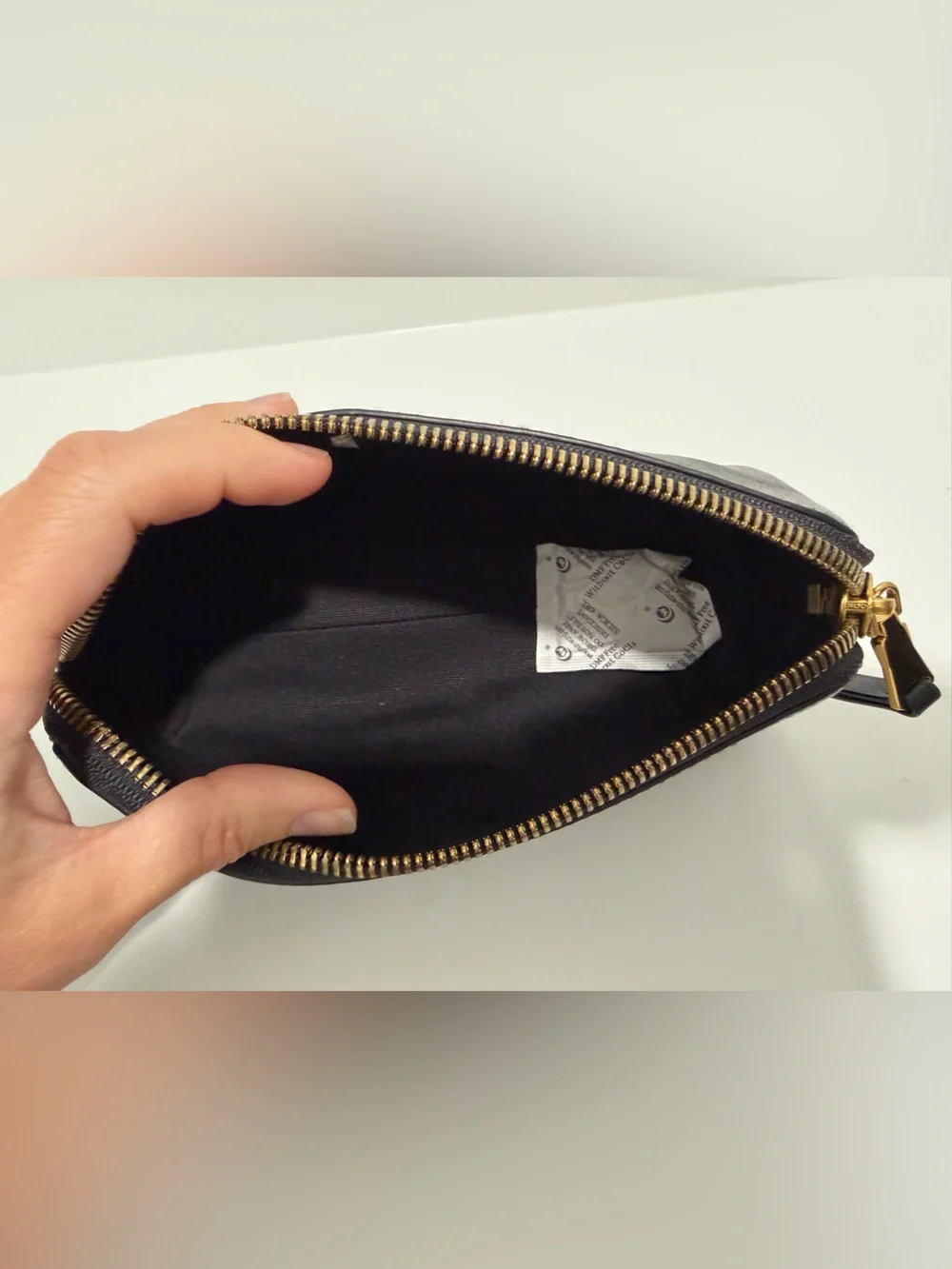 Madewell The Makeup Pouch in True Black Leather NY486 $68 - Picture 9 of 9